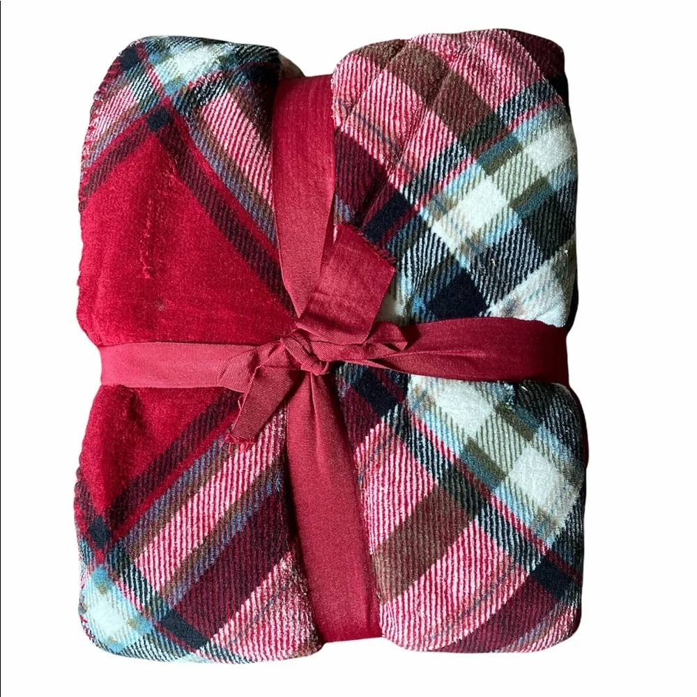 Sherpa Reversible Throw Plaid 50 x 60”